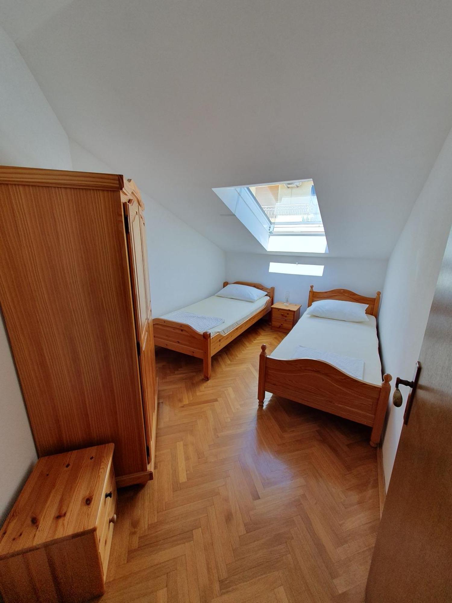 Apartmani Miljak 오미스 외부 사진