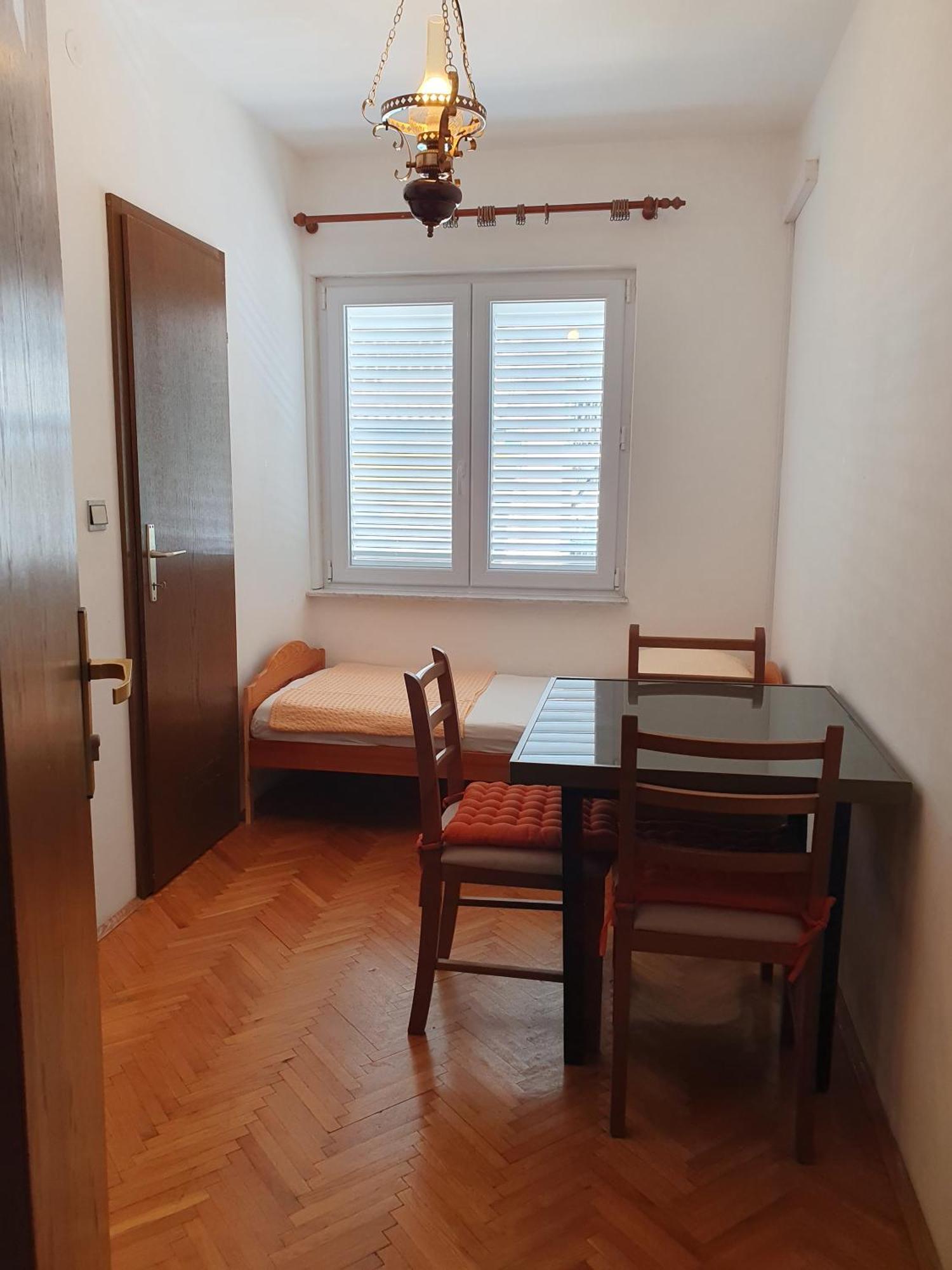 Apartmani Miljak 오미스 객실 사진